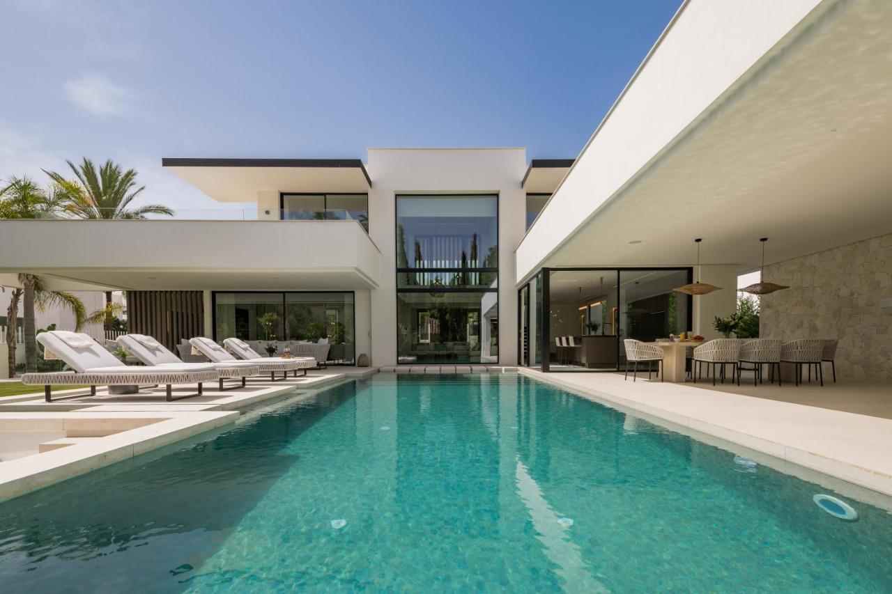 Vacation Marbella I Villa Sirius, Golf Valley, Private Heated Pool, Sauna, Billiard, Cinema, Awarded Holiday Rental Екстер'єр фото